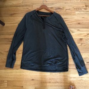 Lulu Lemon shirt men’s